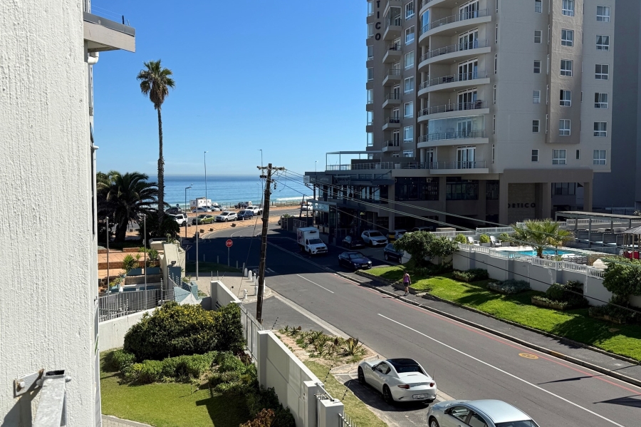 2 Bedroom Property for Sale in Beachfront Western Cape
